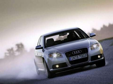 Audi (Ауди)S4 B7,8Eседан 4.2 quattro MT 2004–2009