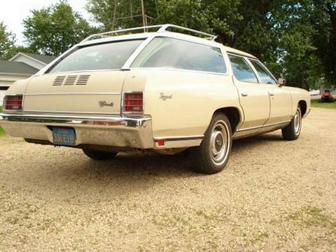 Chevrolet (Шевроле)Caprice 2 поколение Kingswood Estate универсал 6.6 Turbo Hydra-Matic 3-seat 1971–1971