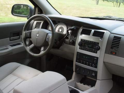 Dodge (Додж)Durango 2 поколение внедорожник 5.7 Hybrid AT 2007–н. в.