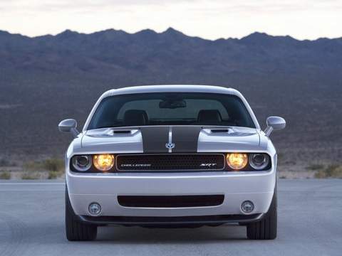 Dodge (Додж)Challenger 3 поколение купе 2-дв. 3.5 V6 5AT SE 2009–2010