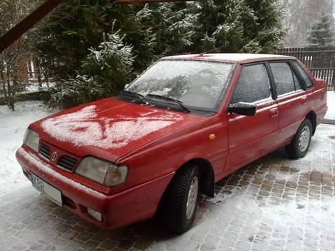 FSO (ФСО)Polonez 2 поколение  [рестайлинг] Atu Plus седан 1.6 MT 1997–2002