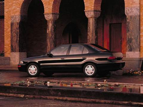 Geo (Гео)Prizm 1 поколение седан 1.8 MT 1991–1997