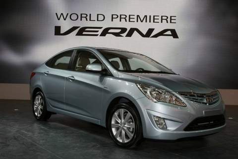 Hyundai (Хендай)Verna RBседан 1.6 MT 2011–н. в.