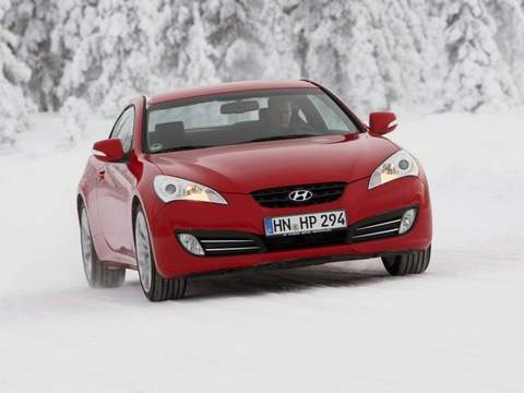 Hyundai (Хендай)Genesis 1 поколение купе 2-дв. 2.0 T MT Ultimate 2009–2012