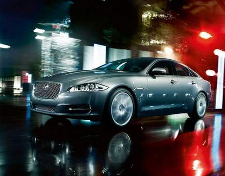 Jaguar (Ягуар)XJ X351седан 4-дв. 3.0 AT AWD LWB Ultimate 2012–н. в.