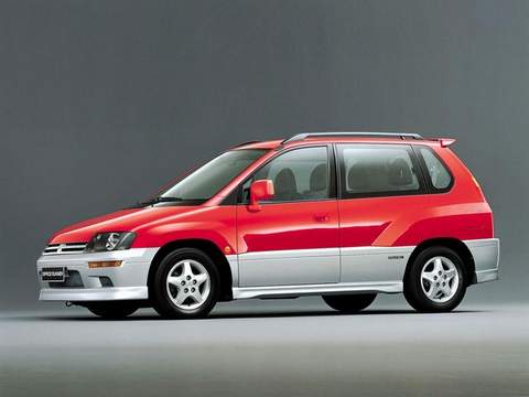 Mitsubishi (Митсубиси)Space Runner 2 поколение минивэн 2.0 MT 1999–2002