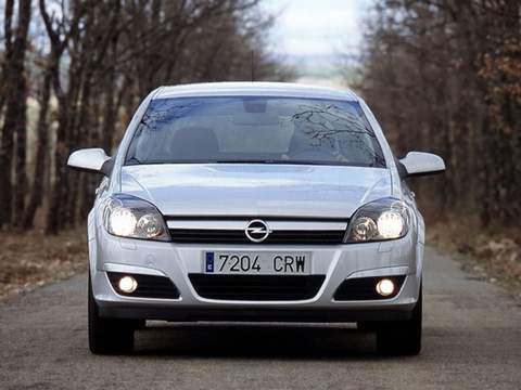 Opel (Опель)Astra Hхетчбэк 5-дв. 1.4 MT 2004–2007