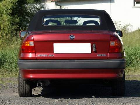 Opel (Опель)Astra Fкабриолет 2.0 MT 1993–1994