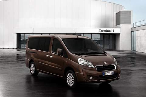 Peugeot (Пежо)208 1 поколение GTI хетчбэк 3-дв. 1.6 MT 2012–н. в.