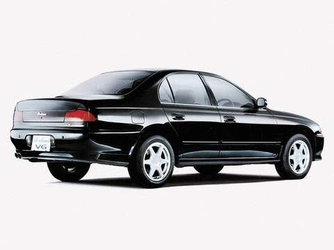 Proton (Протон)Perdana 1 поколение седан 2.0 MT 1996–н. в.