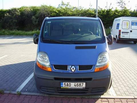 Renault (Рено)Trafic 2 поколение Микроавтобус 1.9 dCi MT 2001–2006