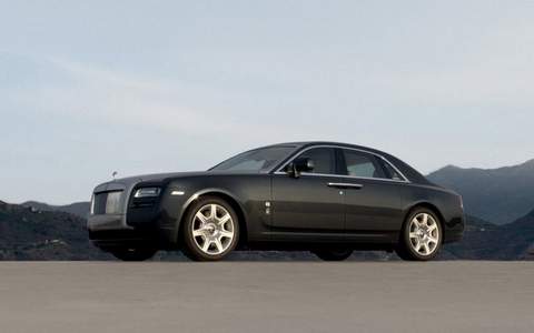 Rolls-Royce (Роллс-Ройс)Phantom 7 поколение  [2-й рестайлинг] Drophead Coupe кабриолет 6.7 AT Базовая 2012–н. в.