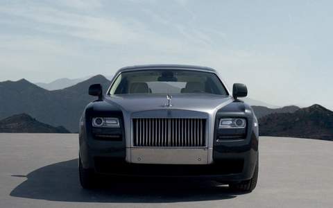 Rolls-Royce (Роллс-Ройс)Ghost 1 поколение седан 6.6 AT Turbo EWB Базовая 2009–н. в.