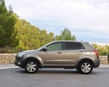 SsangYong (Санг йонг)Actyon 2 поколение Sports пикап 2.0 DTR MT 4WD Original (2013) 2012–н. в.