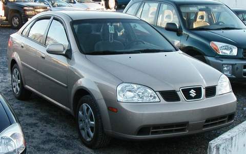 Suzuki (Сузуки)Forenza 1 поколение седан 2.0 AT 2003–2006