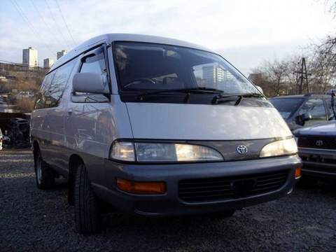 Toyota (Тойота)Lite Ace 4 поколение минивэн 2.0 MT high roof 1992–1996