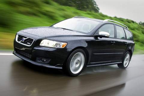 Volvo (Вольво)V50 1 поколение универсал 2.0 Powershift DSG Momentum (2012) 2003–н. в.